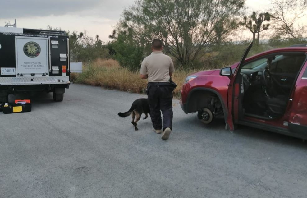 Telediario noticia Encuentran abandonado y desvalijado vehículo de jóvenes desaparecidos en San Nicolás  