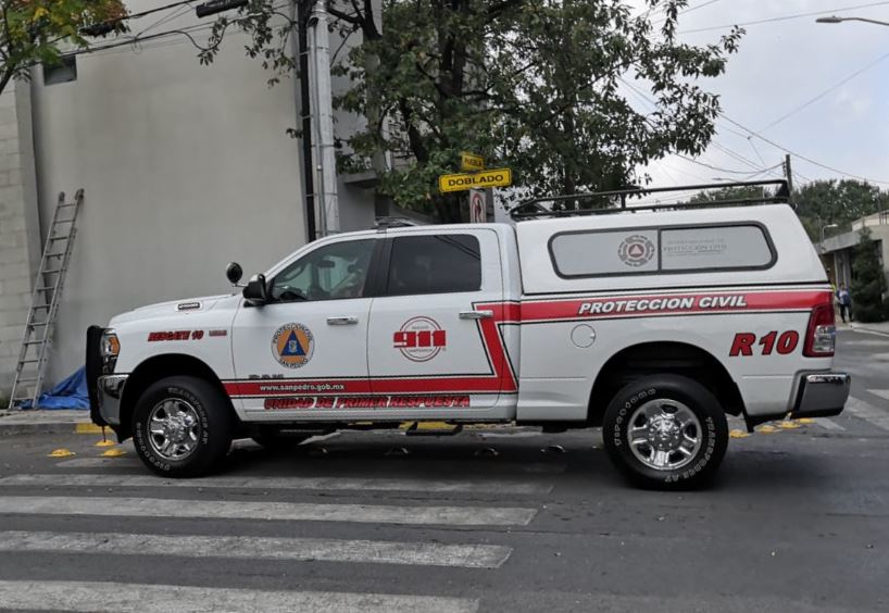 Telediario noticia Hombre sufre descarga eléctrica y cae de techo al tocar cables en San Pedro  