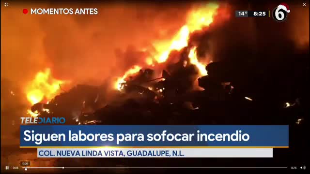 Siguen trabajos para sofocar incendio en empresa recicladora en Guadalupe