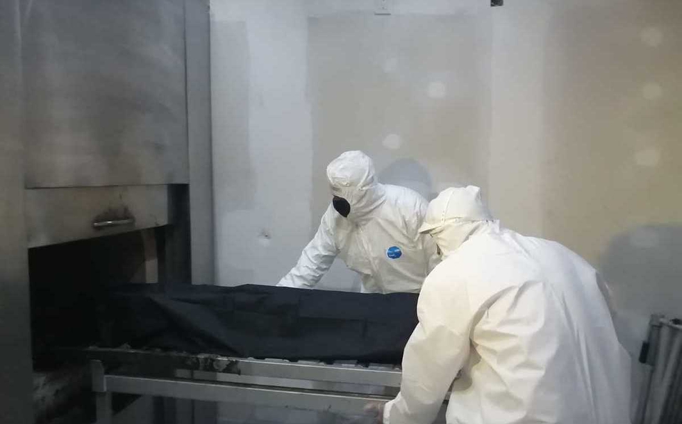 Vuelve saturación de crematorios como en primera ola de Covid-19