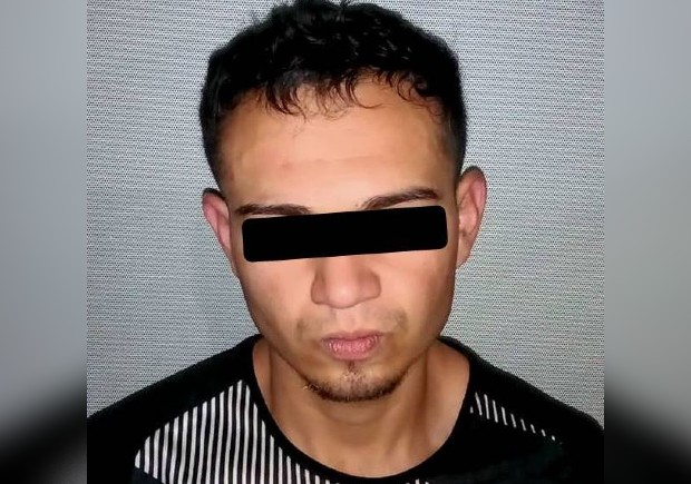 Detienen a presunto asaltante de tienda de conveniencia en Apodaca