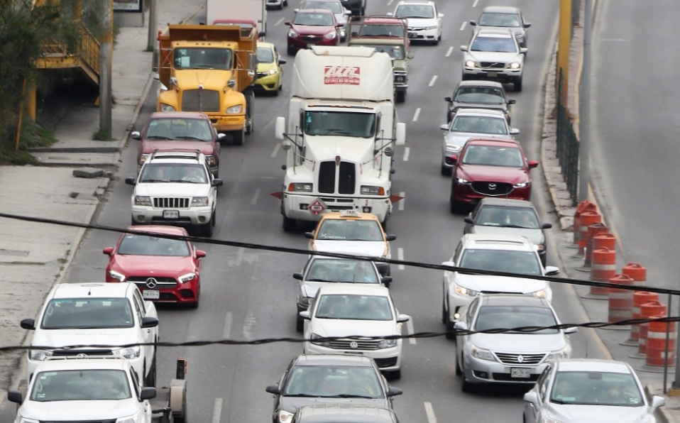 Impuestos como licencias, refrendo vehicular y más aumentarán a partir de este mes