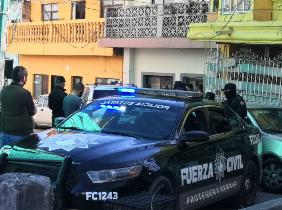 Mujer es asesinada a puñaladas por presuntos tintes pasionales