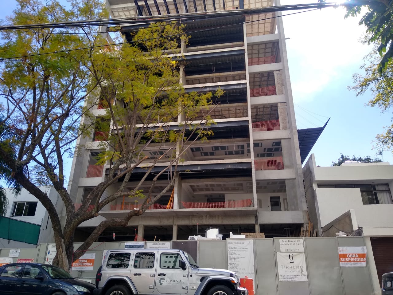 Señalan irregularidades en construcción de torre