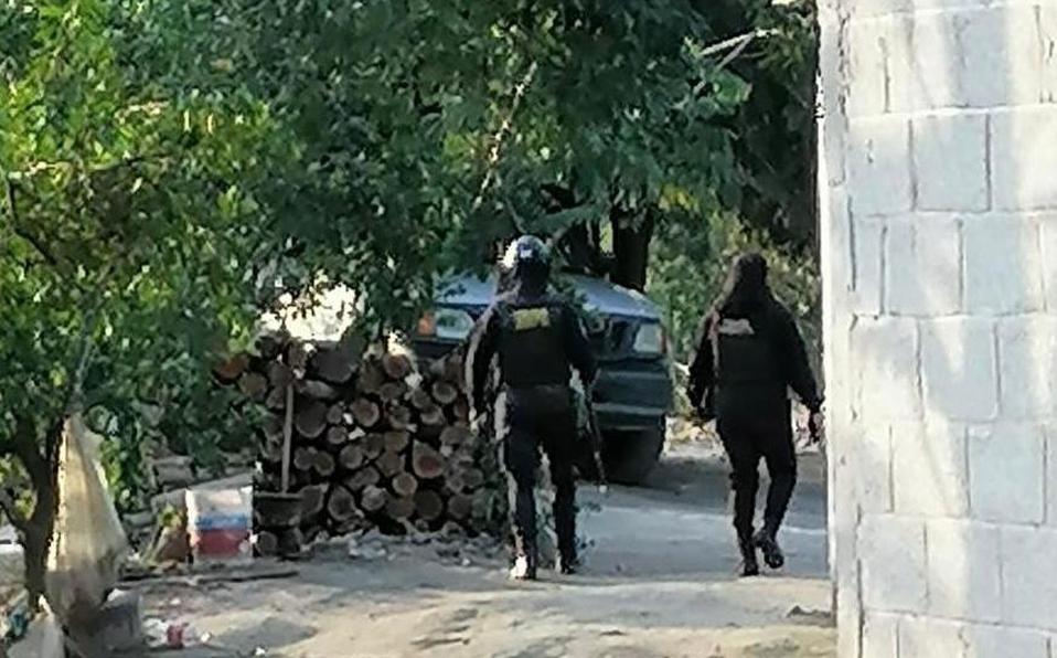 Tras un mes de vivir juntos, jovencita es asesinada a pedradas por su pareja