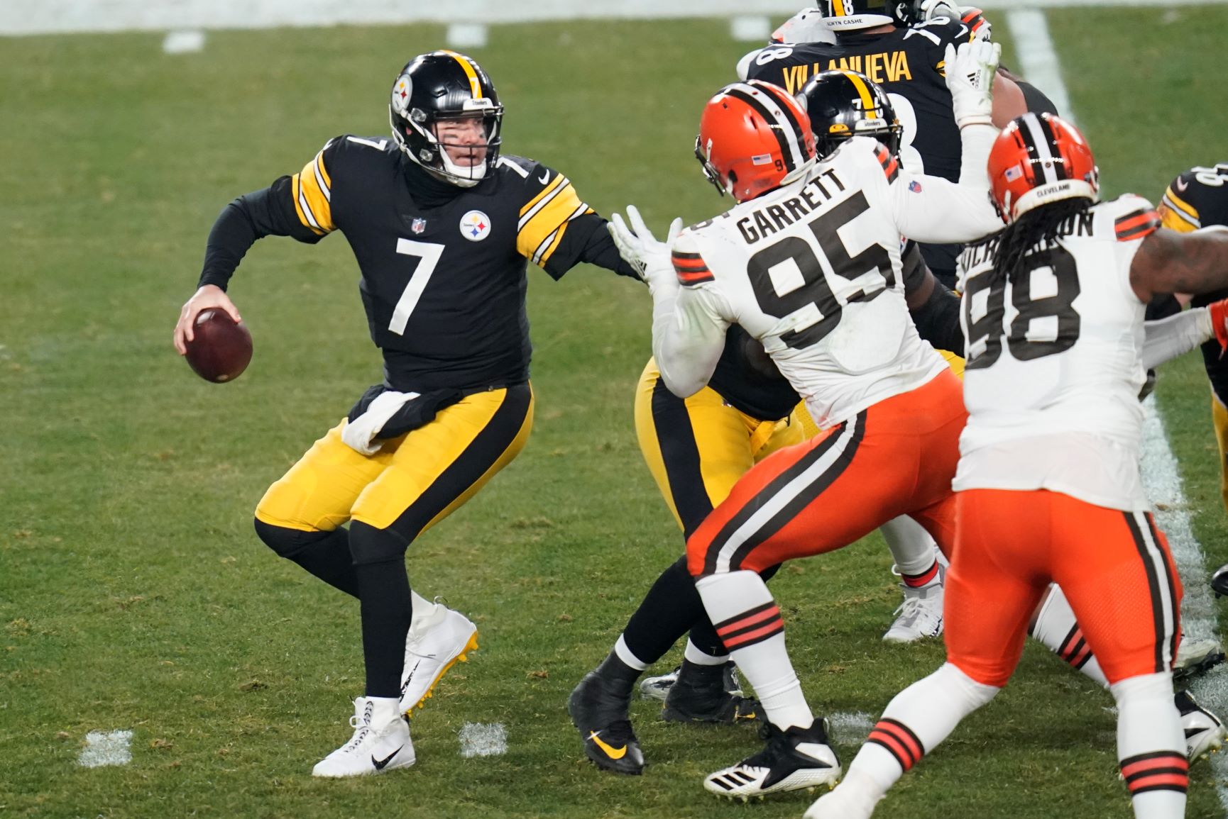 Los Steelers sorpresivamente son eliminados por los Browns