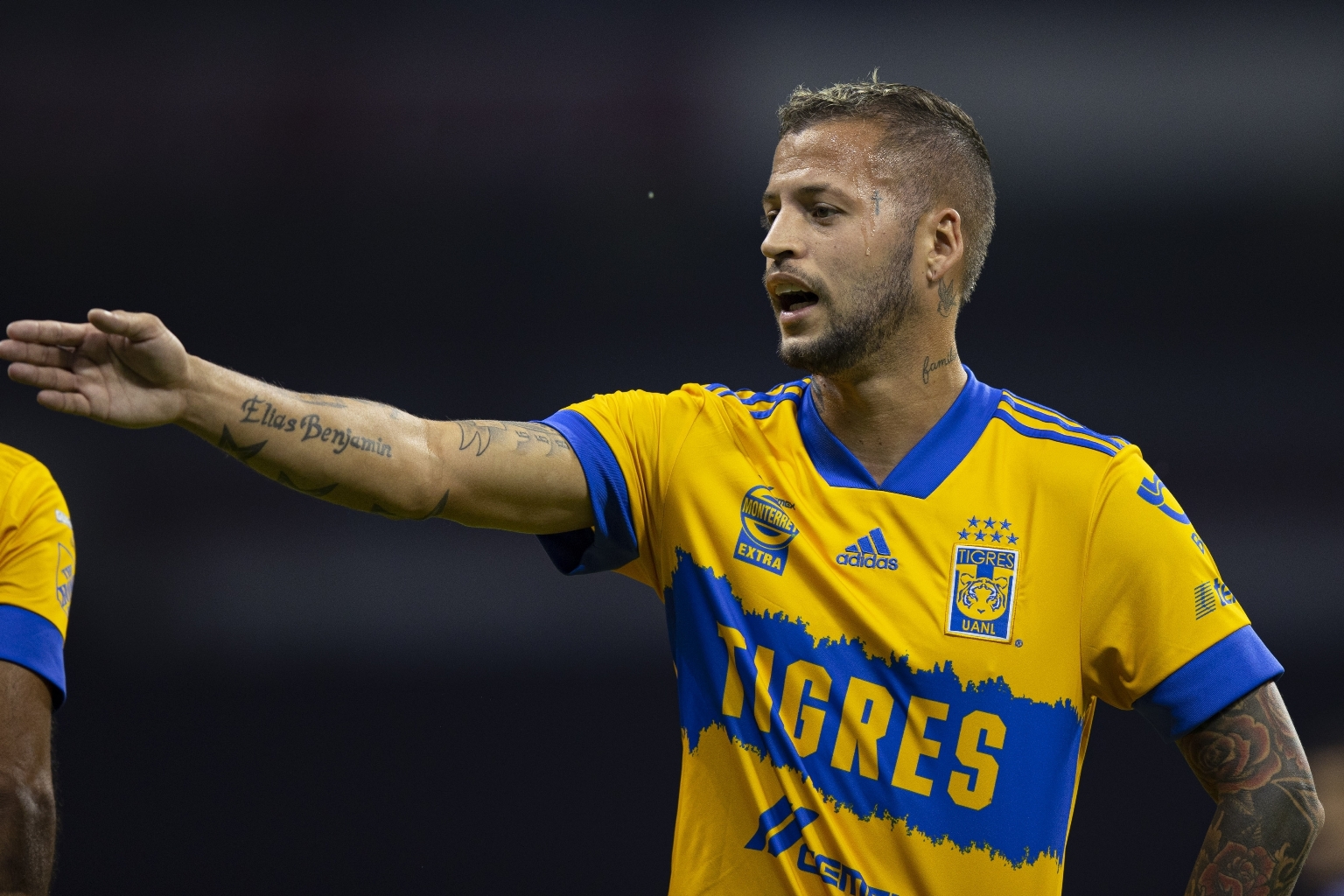 El ‘Diente’ López no se mueve antes del Mundial, después…