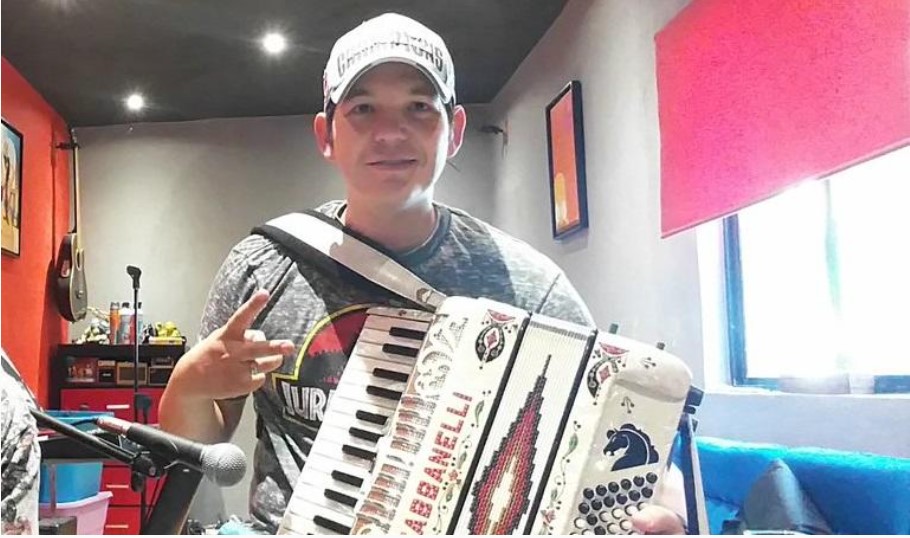 ¡Bronco tiene nuevo tecladista!