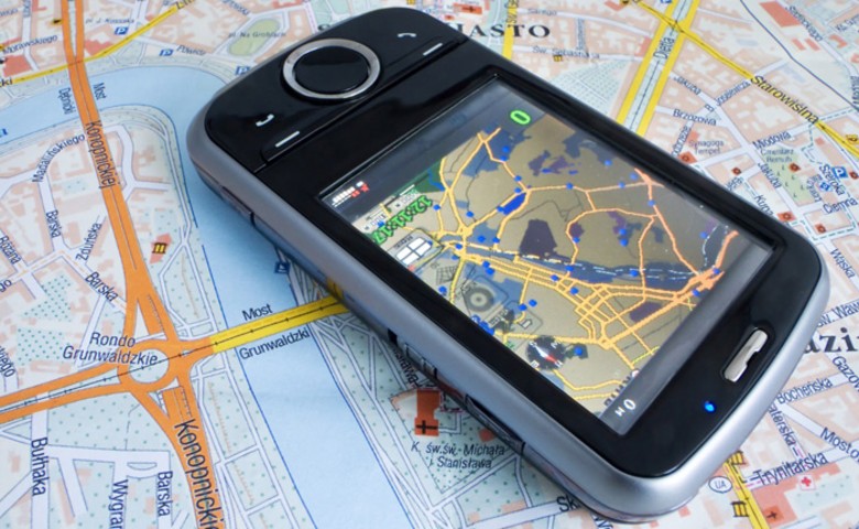 Morena propone dar acceso a la policía al GPS de los celulares