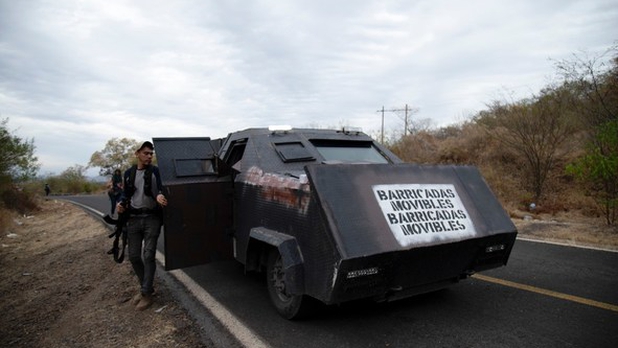 Mujeres toman armas para defenderse del CJNG en Michoacán