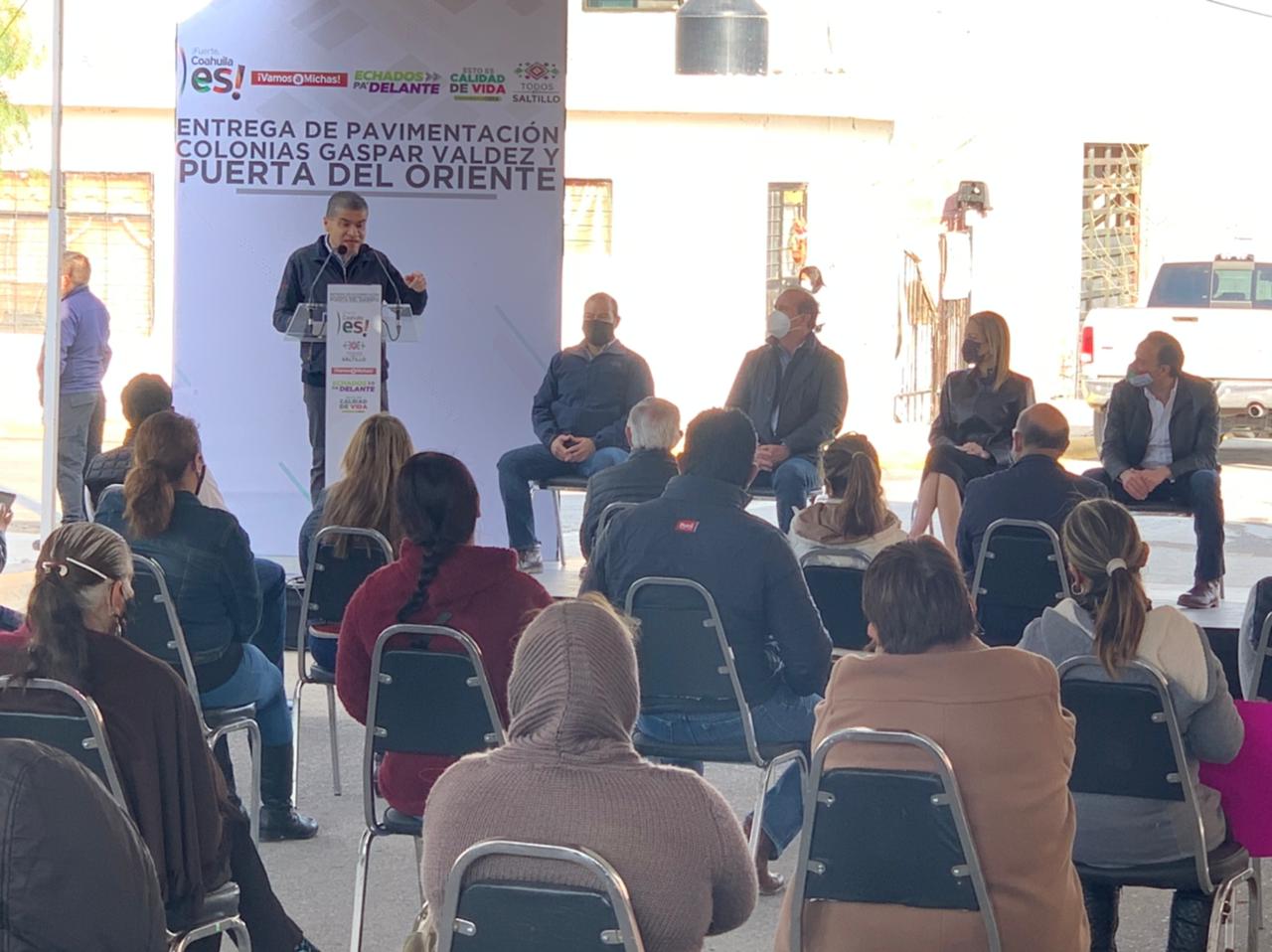Entregan en Saltillo obras de pavimentación | Telediario México