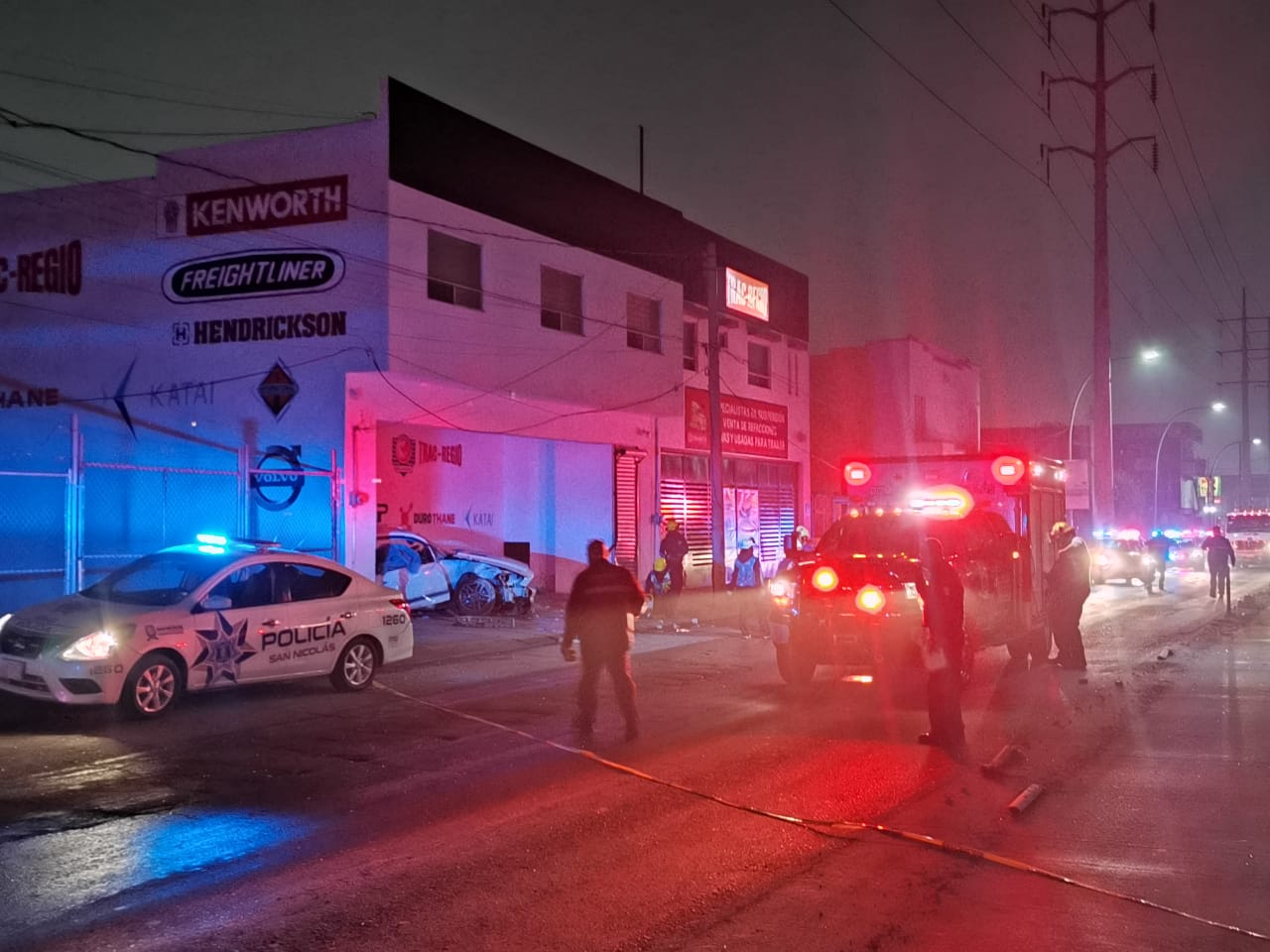 Muere hombre y otro resulta lesionado tras chocar sobre avenida Ruiz ...