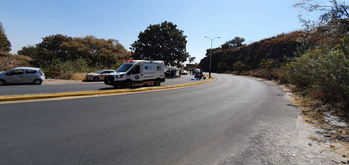 Motociclista derrapa y fallece en fraccionamiento Bugambilias