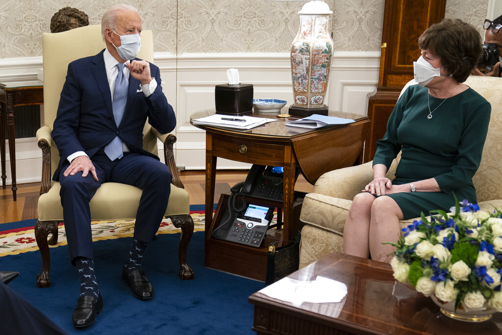 Biden se reúne con republicanos sobre paquete de ayudas contra el covid-19