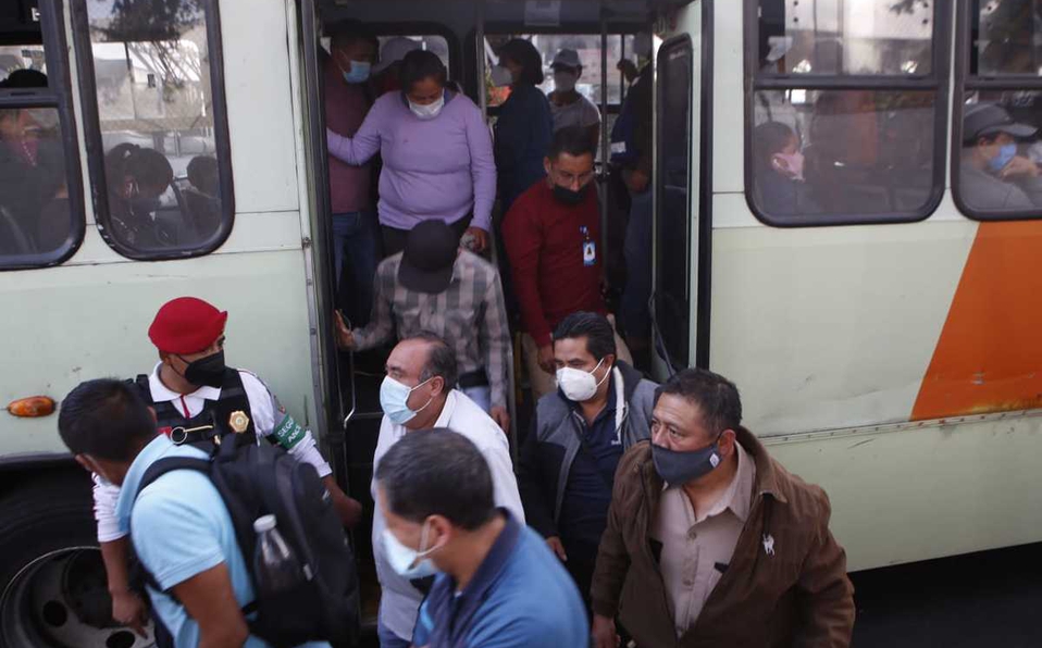 Transportistas de CDMX amenazan con no dar servicio a menos que se incremente el pasaje