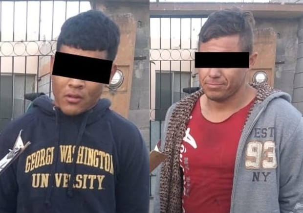 Sorprenden a dos hombres por ingerir droga en Monterrey