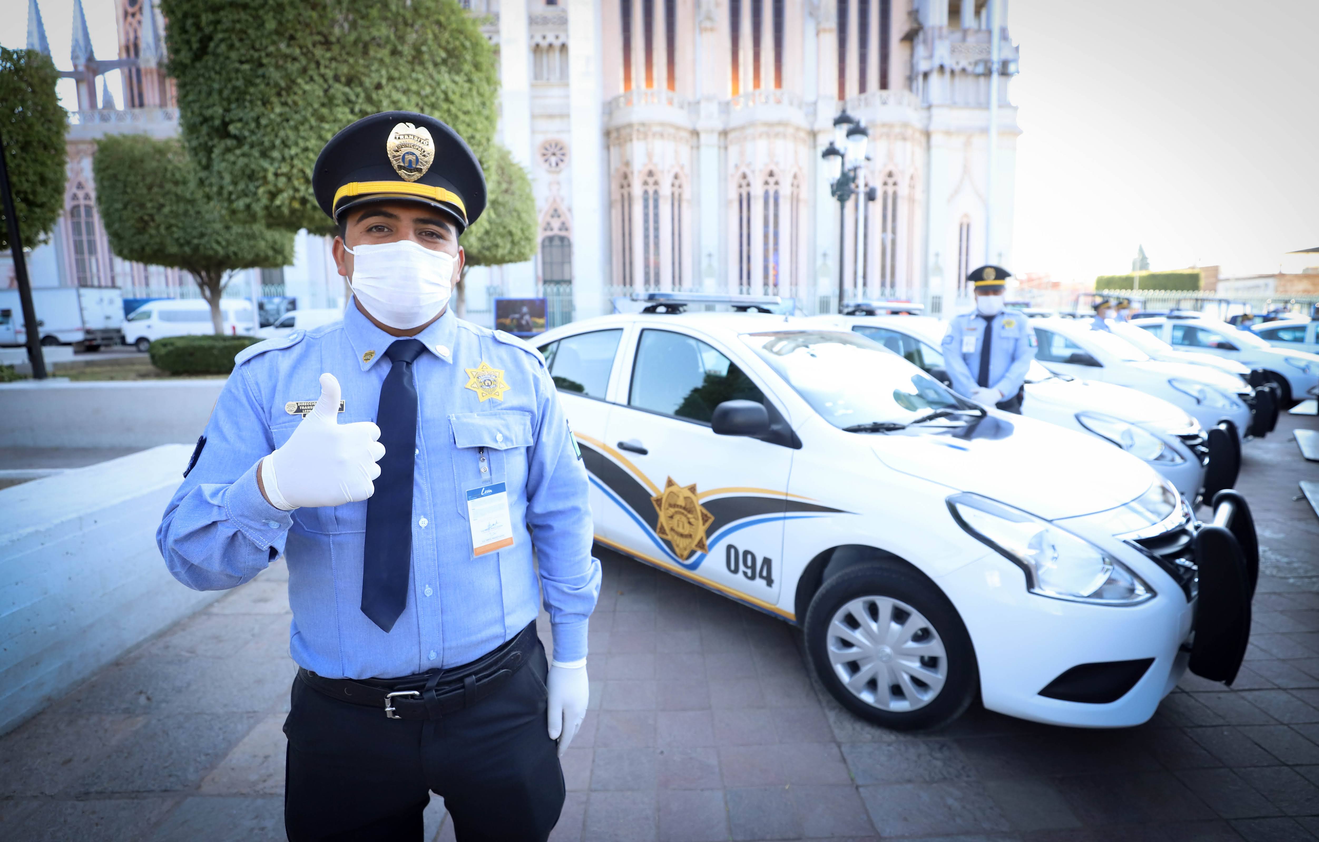 Fortalecen a seguridad de León con más de 30 nuevos vehículos