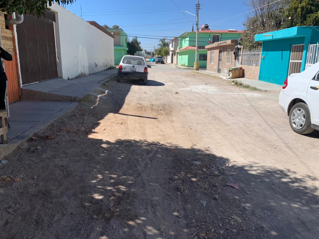 Habitantes de la colonia Universal solicitan pavimentación para la calle Argentina
