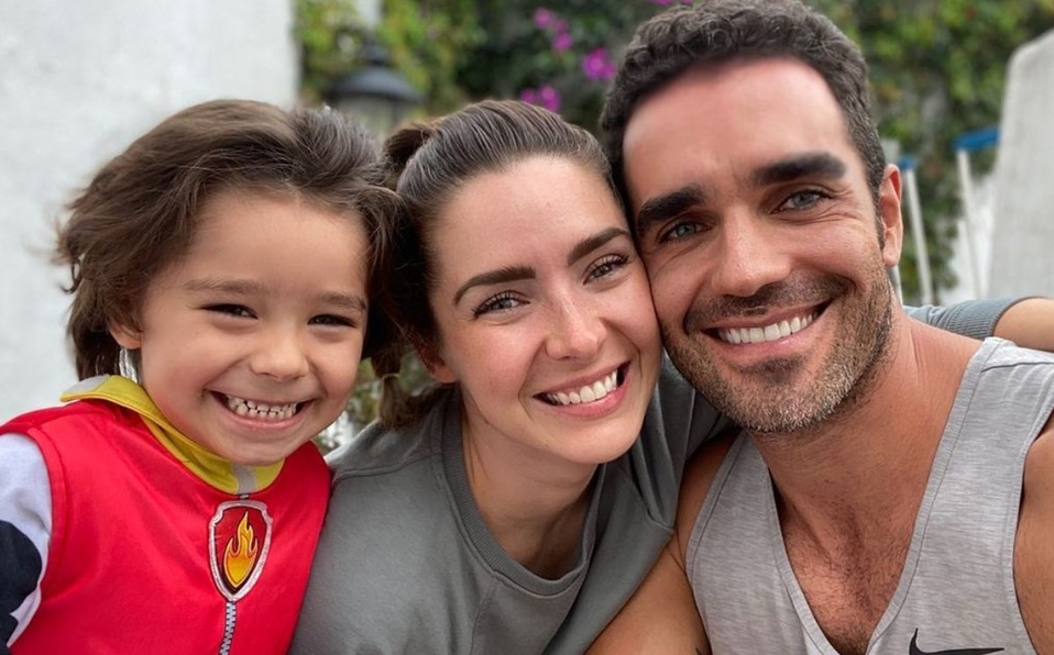 Marcus Ornellas se defiende de críticas por dejar a su hijo usar vestido y tacones