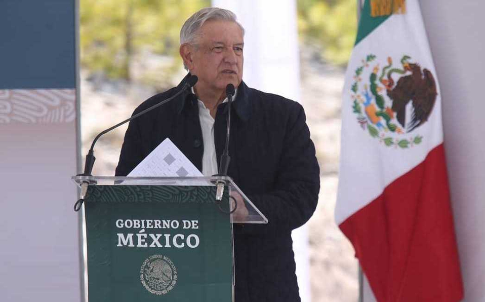 Me fortalezco recorriendo pueblos: AMLO defiende giras de trabajo