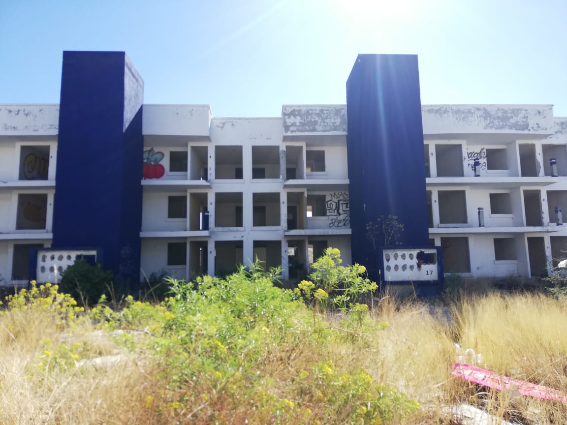 Inseguridad y paracaidismo, problemas frecuentes en Jardines de San Juan