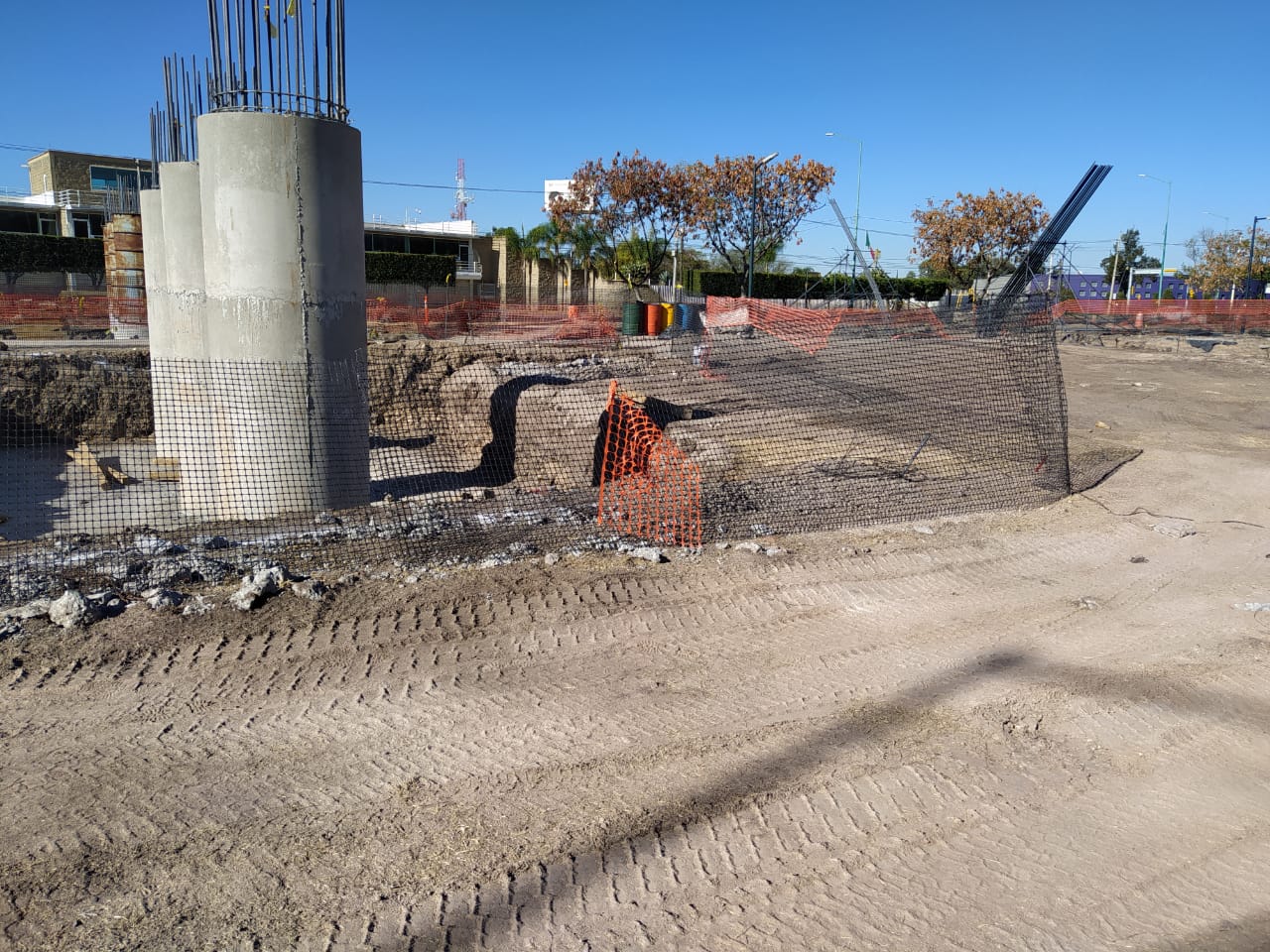 Avanza construcción del puente Hilario Medina en León