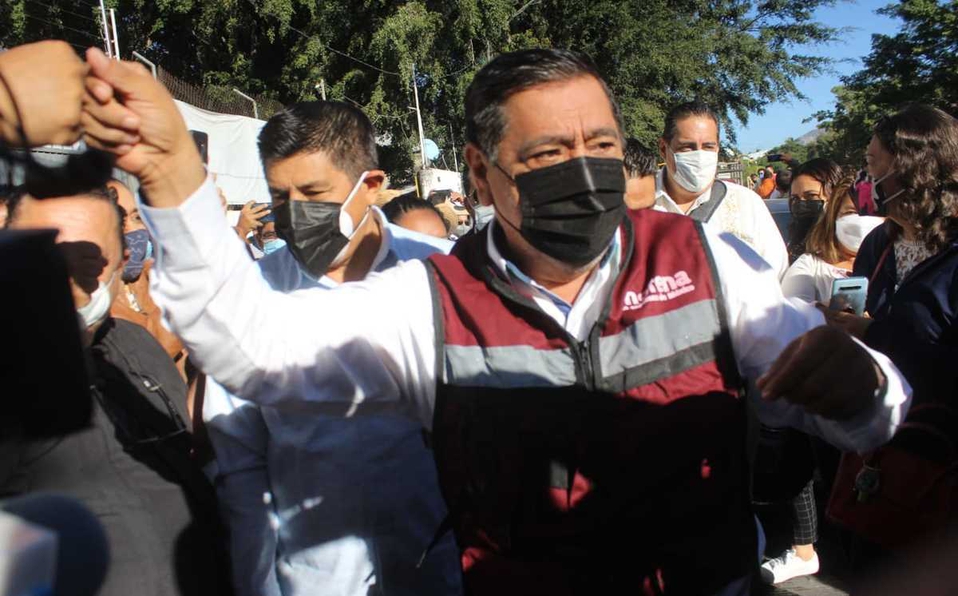 Félix Salgado solicita su registro como candidato a gubernatura de Guerrero por Morena
