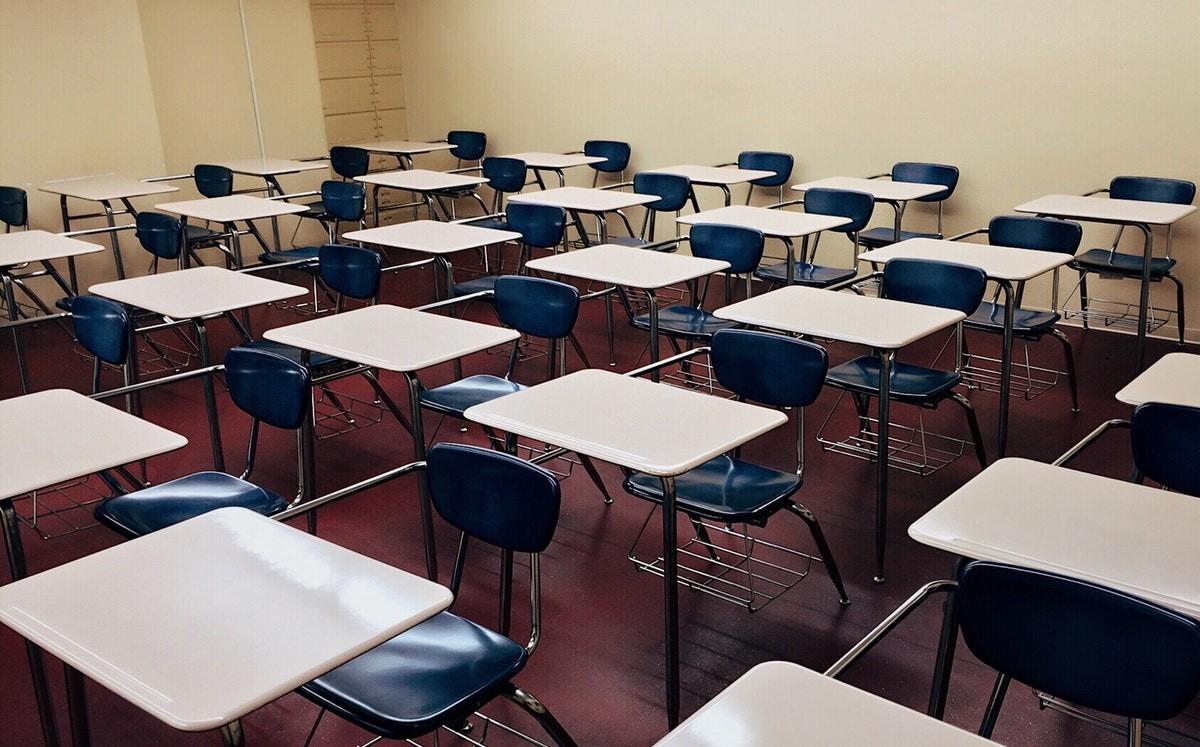 Ana se contagió de coronavirus al regresar a clases presenciales y murió días después