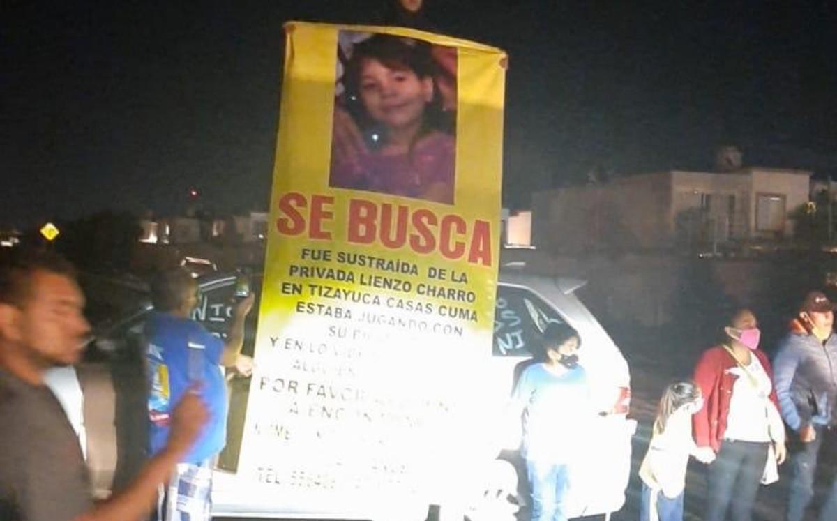 Familiares de Nicole Santos, de 7 años, bloquean carretera para exigir su localización