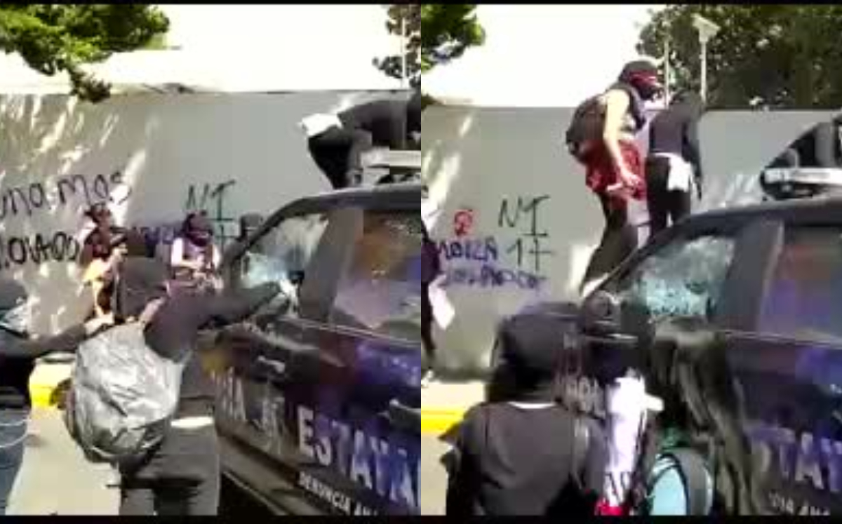Feministas vandalizan patrullas de la policía de Edomex 