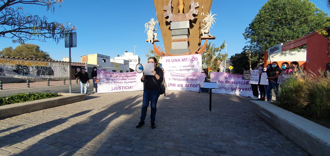 Feministas tonaltecas se pronuncian contra la violencia en el oriente de la ciudad
