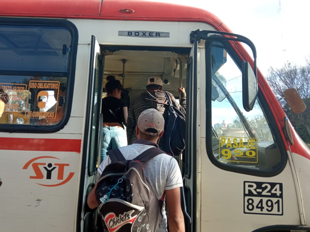 Camiones de la ruta 24 operan de nuevo tras suspensión