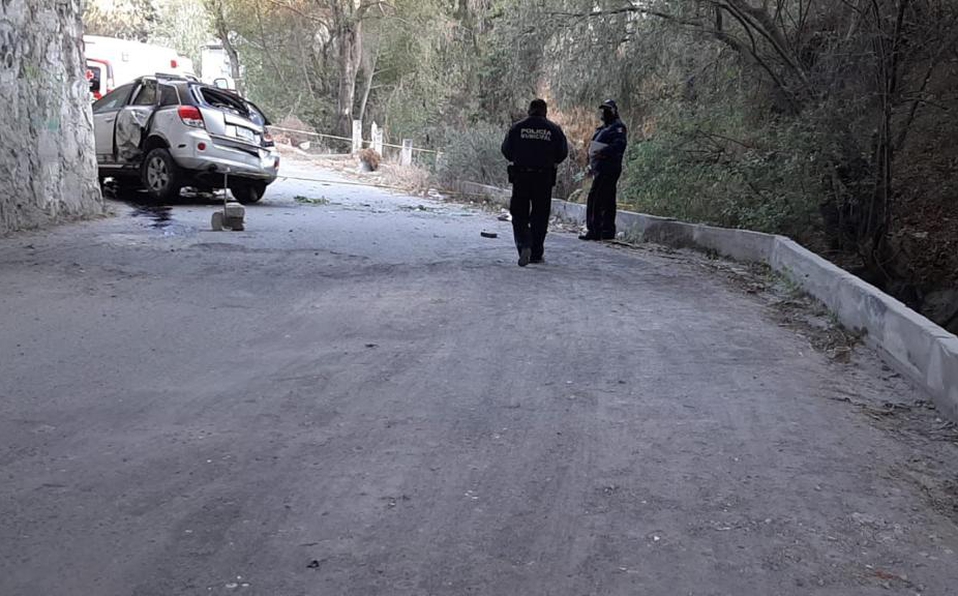 Conductor muere tras impactarse contra muro de contención en la Tlaxcala-Apizaco