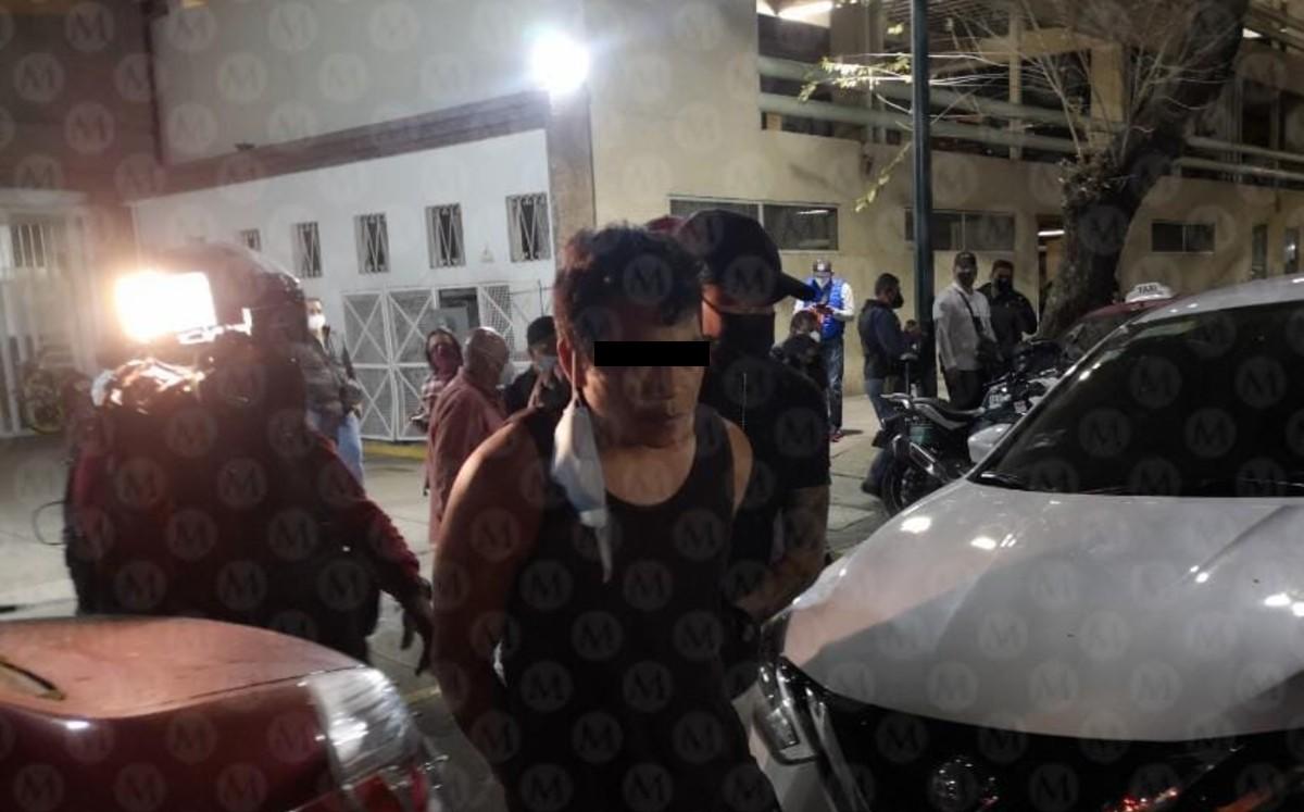 Rescatan a menor de edad que era obligado a vender mariguana