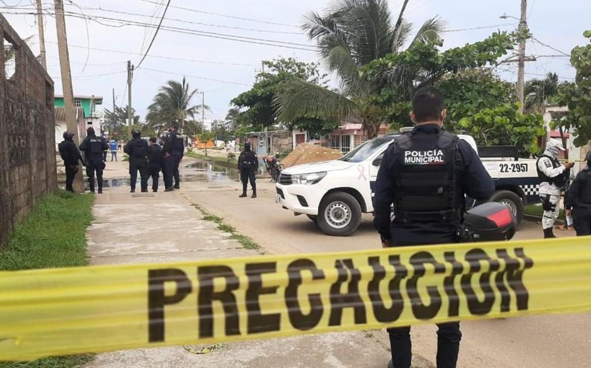 Encuentran cadáver embolsado dentro de una alcantarilla; era un joven desaparecido desde octubre