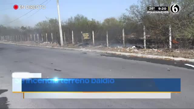 Incendio de terreno baldío provoca movilización en la colonia Paseo de Santa Rosa