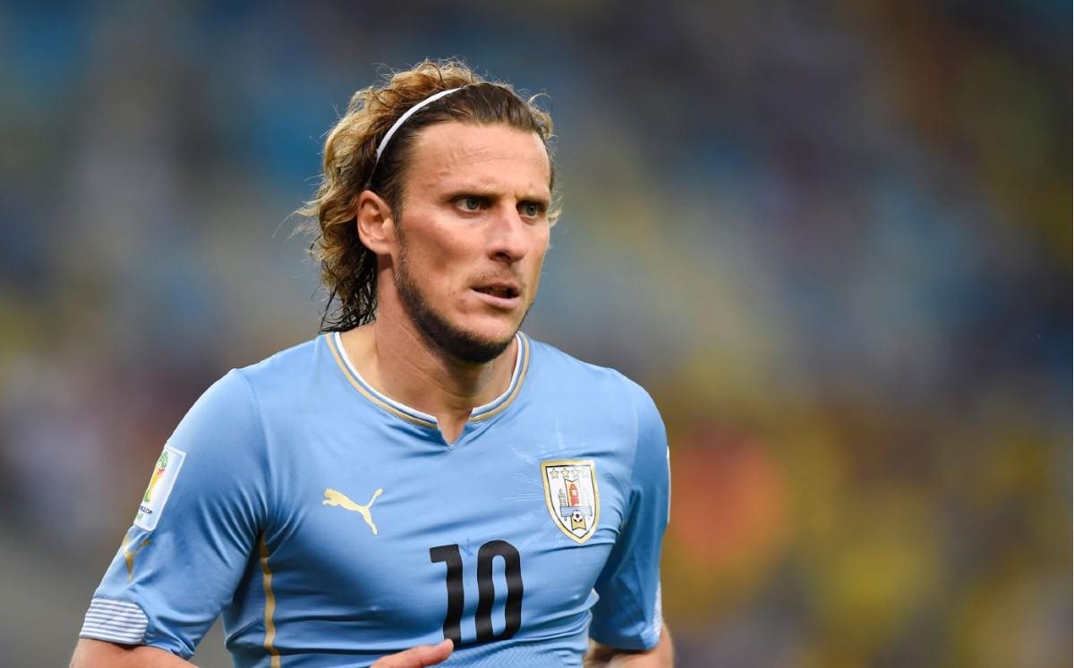 Diego Forlán será entrenador de equipo de Grupo Pachuca