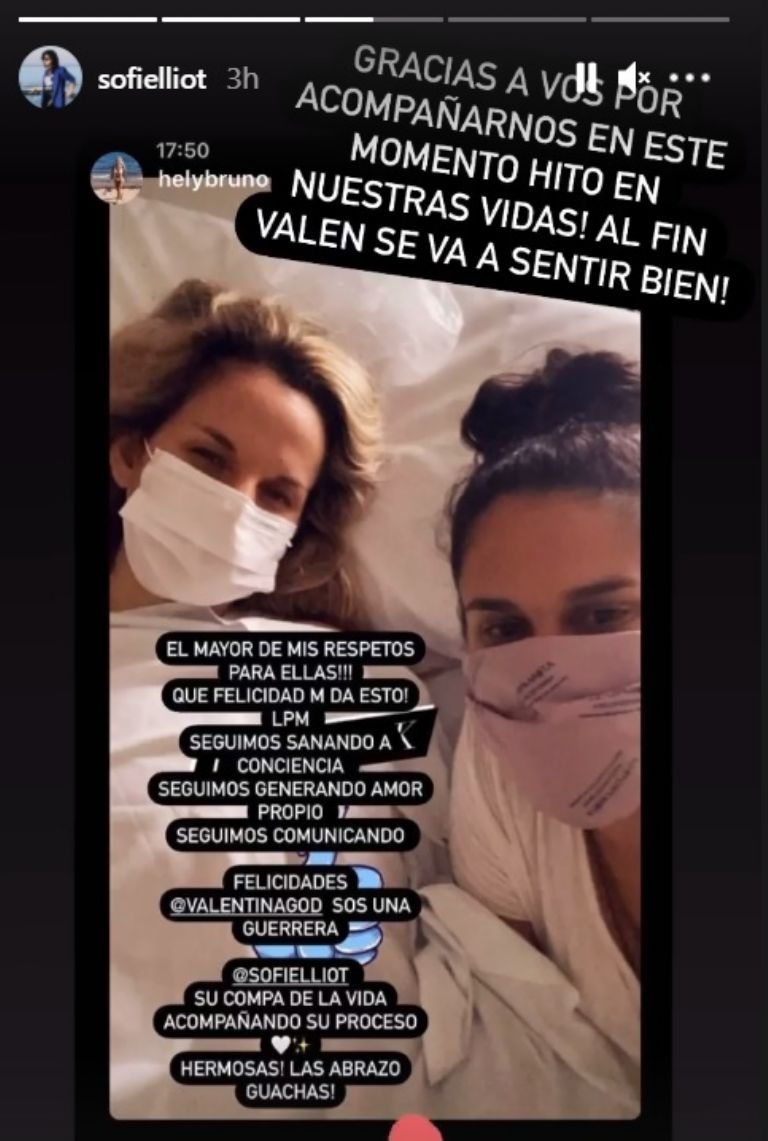 Influencer se sacó los implantes y expone los riesgos de la silicona