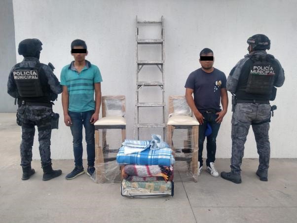 Detienen a hombres por robo a casa habitación en Celaya