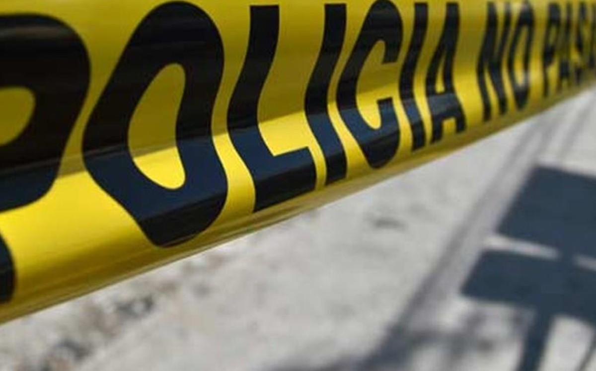 Atacan a balazos a una mujer y un menor; buscan a los responsables