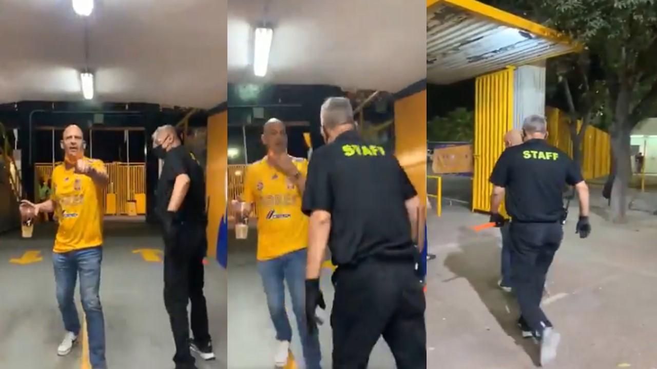 Sacan del 'Uni' a aficionado que le gritó a Ricardo Ferretti [VIDEO]
