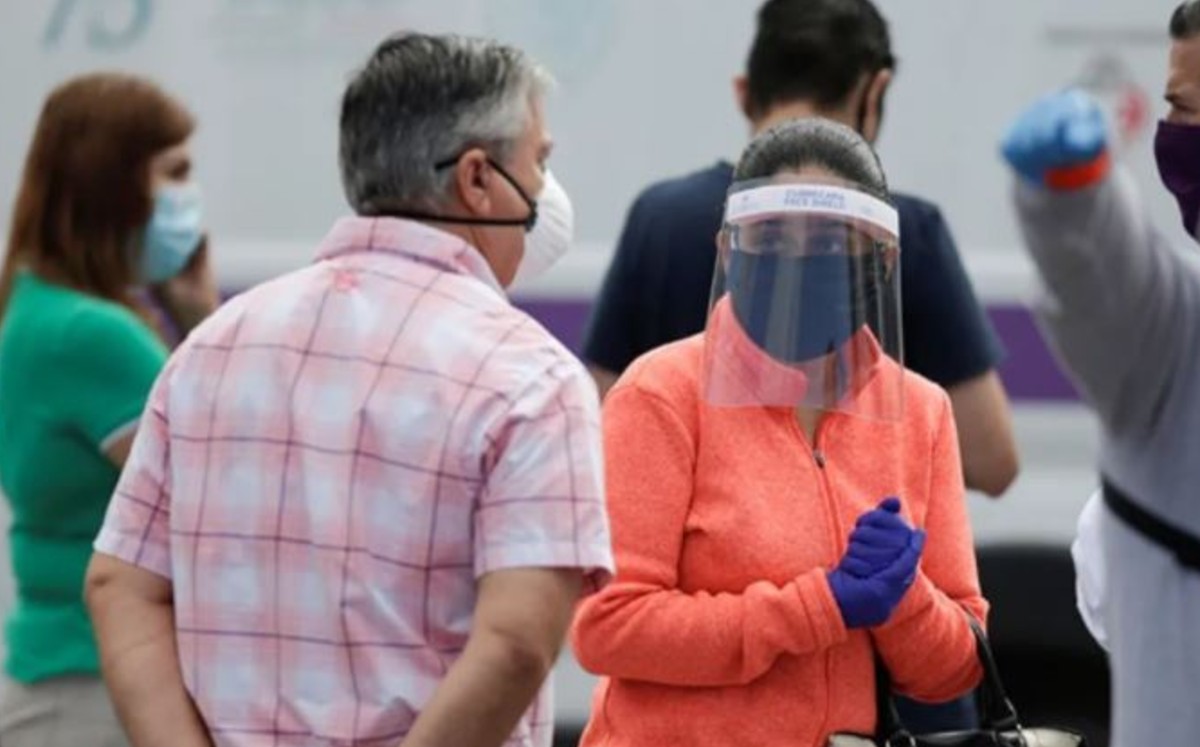 Nuevo León llega a 10 mil 427 muertes por coronavirus y 173 mil casos