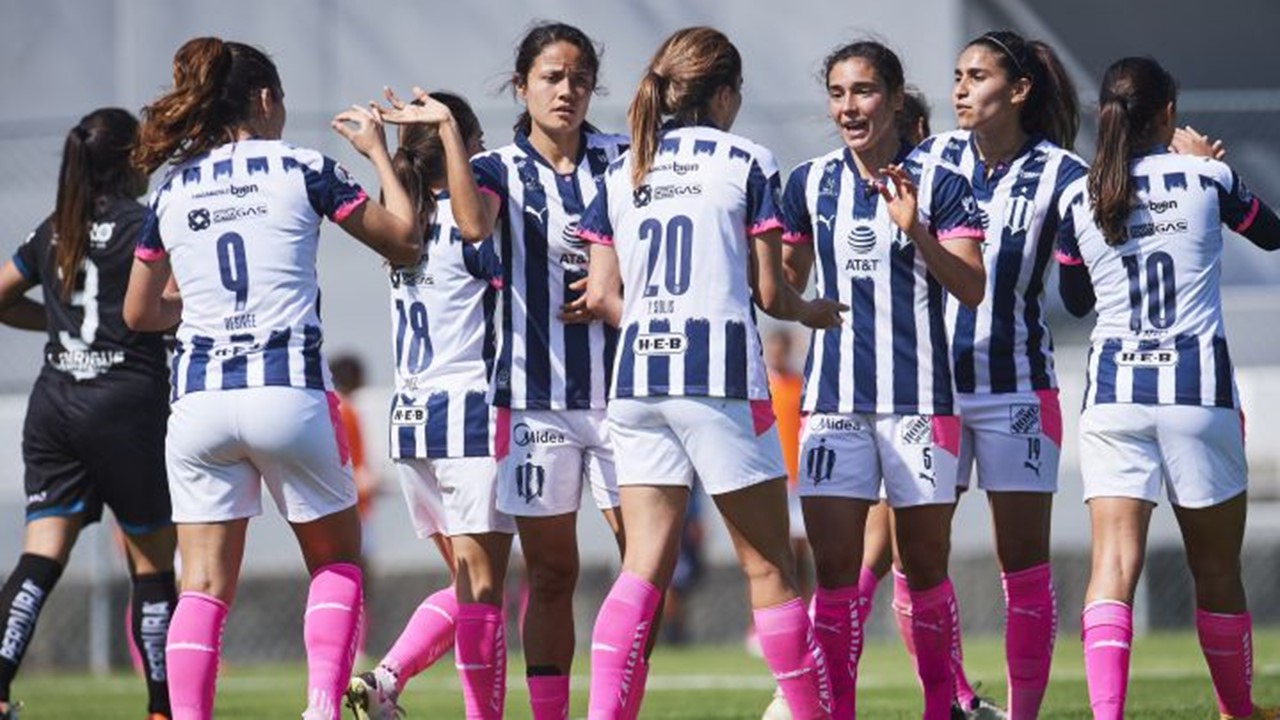 Jugadoras de Rayadas serán sancionadas por indisciplina