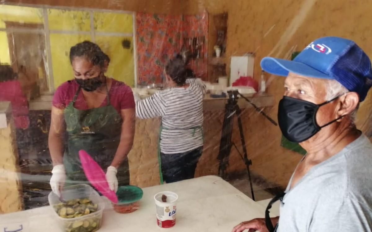 Comedor comunitario atiende a más de 60 adultos mayores en Matamoros