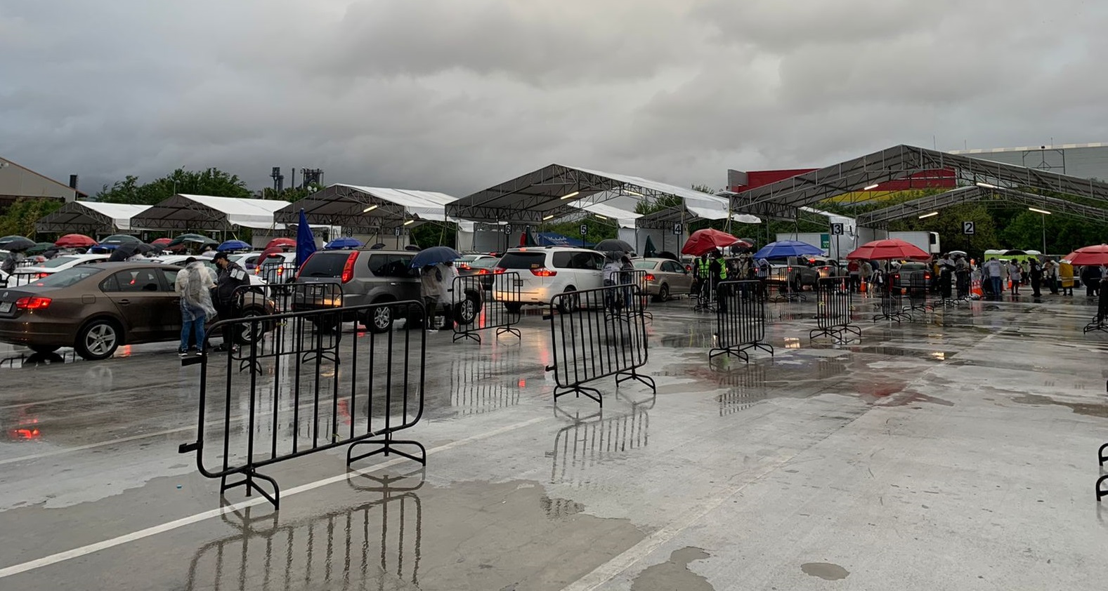 Continúa jornada de vacunación contra el Covid-19 en Monterrey  