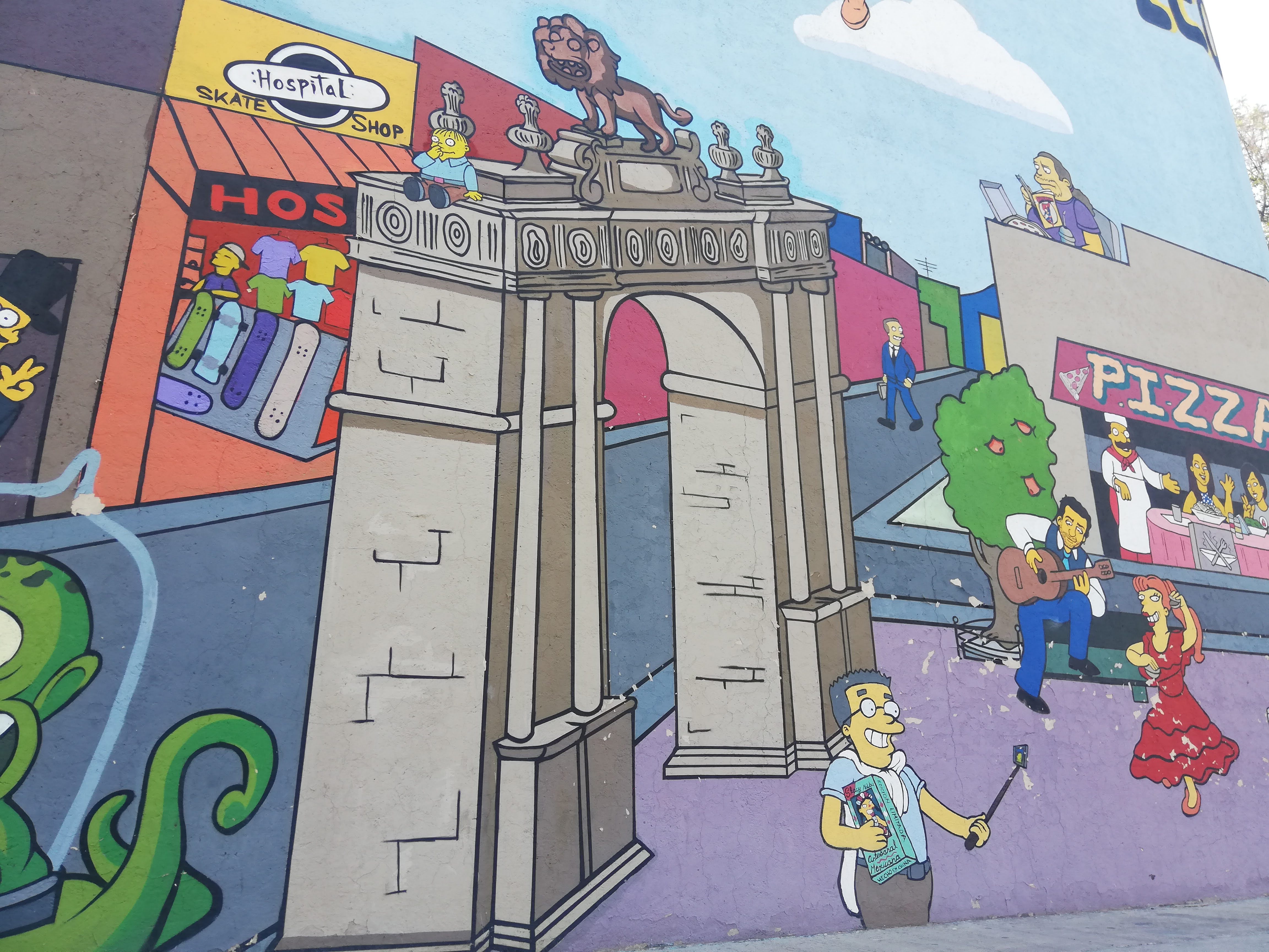 Mural de los Simpson en León sigue atrayendo visitas
