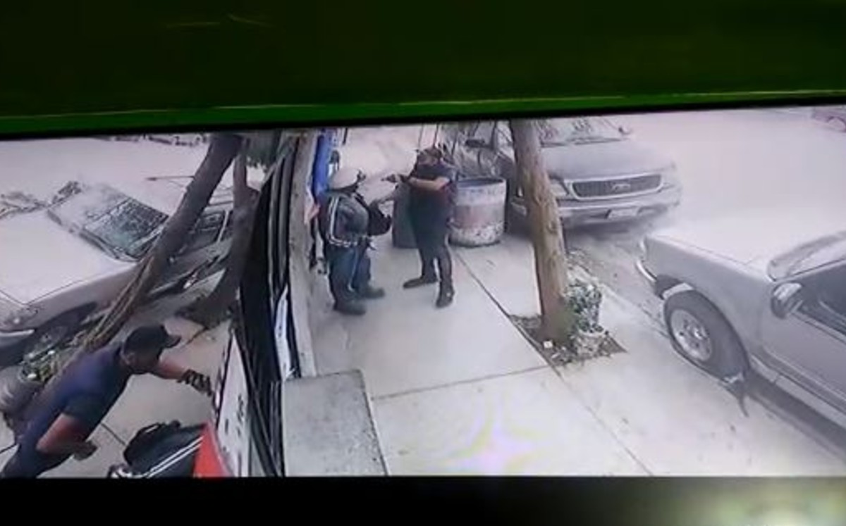 Captan asalto a mano armada en la colonia Santa Mónica