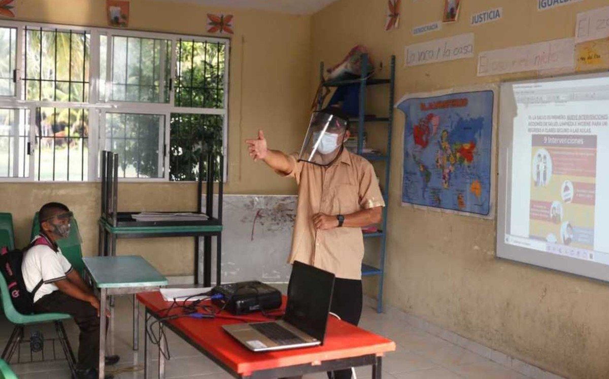 Emite UNESCO guía para regreso seguro a clases presenciales