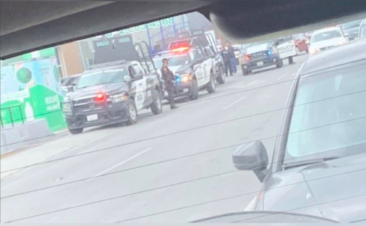 Dos hombres fueron arrestados por robo de camioneta
