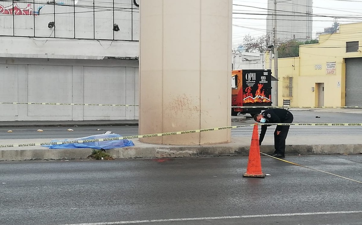 Muere mujer tras ser atropellada sobre la avenida Félix U. Gómez